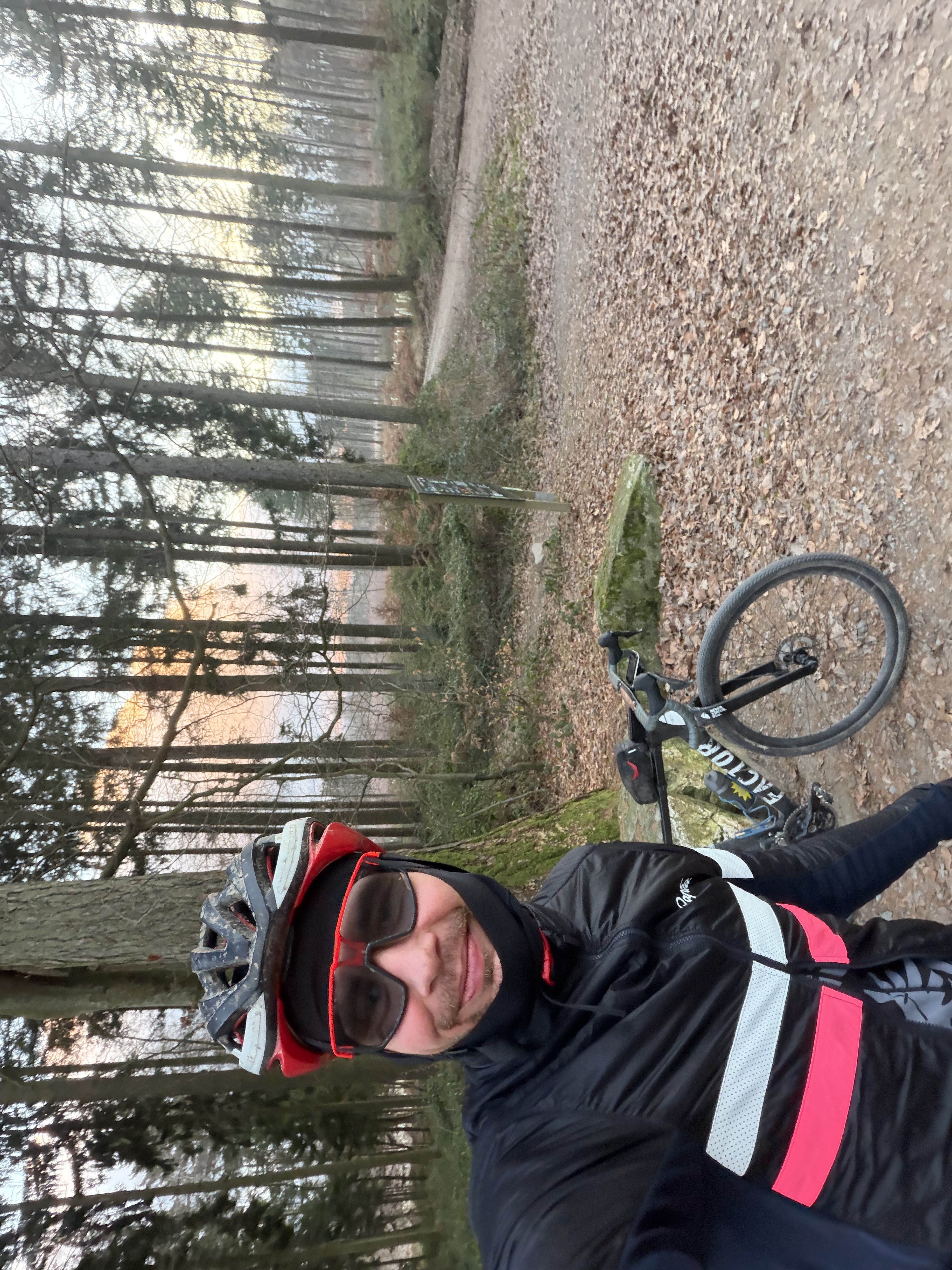 01KDWM11QF0Q01SWMSGA5KSJZH